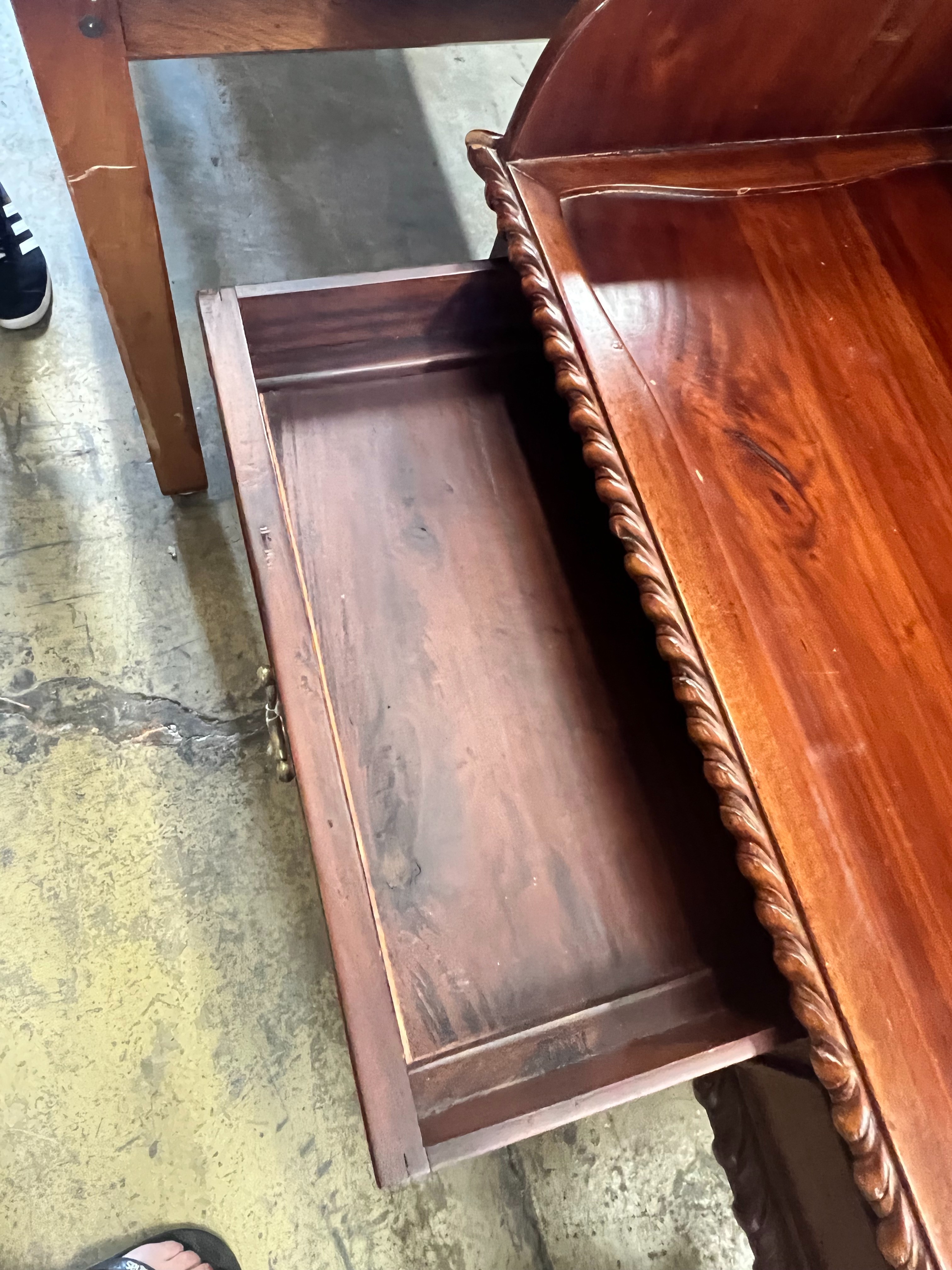 A reproduction George III style mahogany desk, width 103cm depth 60cm height 104cm